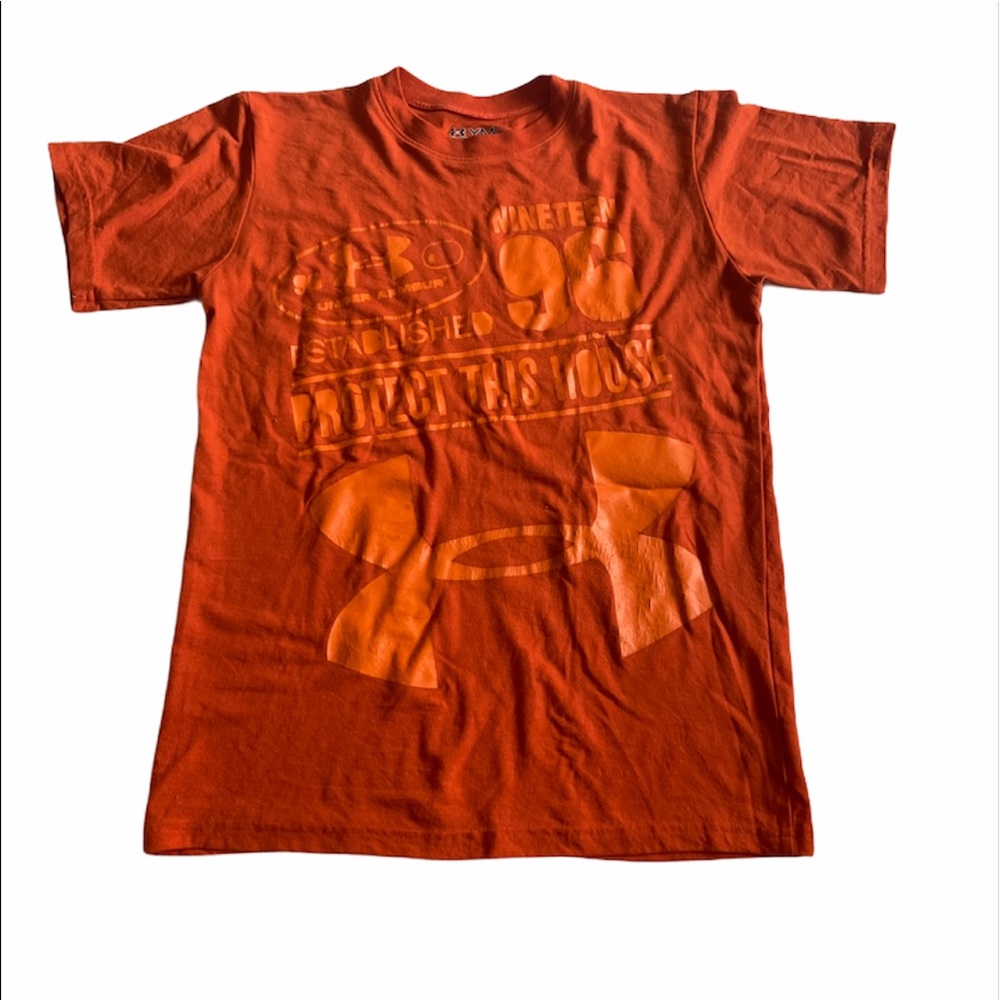 Under Armour tee